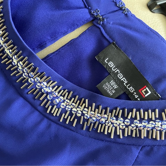 $199 Laura Dress, Excellent Condition -PLUS SIZE 18W - Picture 4 of 7